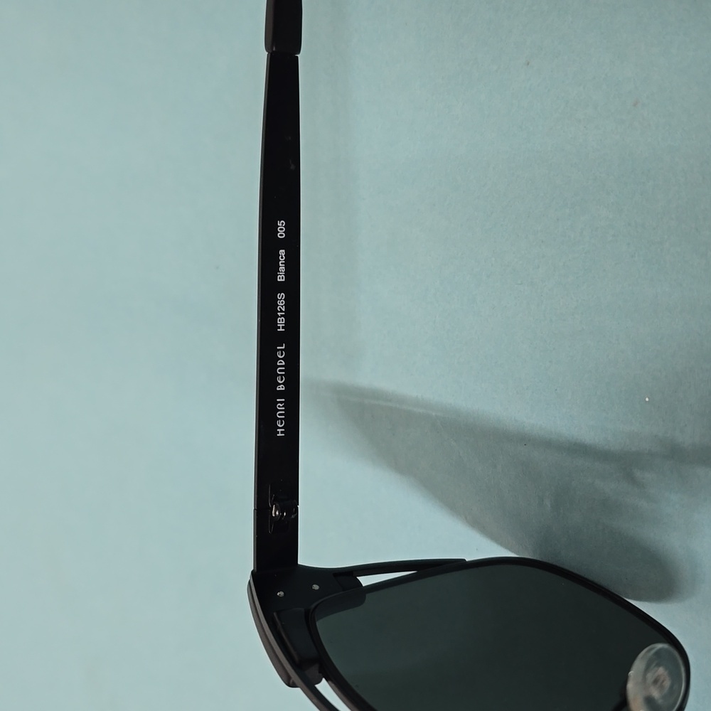 Henri Bendel Cat Eye Matte Black Blue Sunglasses - Picture 6 of 13